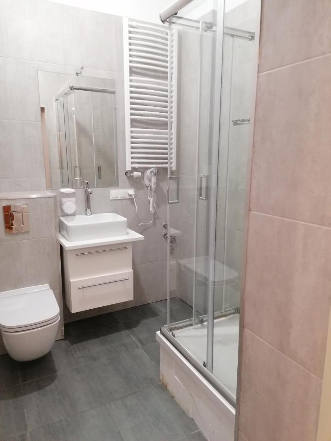 Hostel Tulip - Pokoj Jednoosobowy Nr 1 Ze Wspolna Lazienka I Kuchnia Szczecin Eksteriør bilde